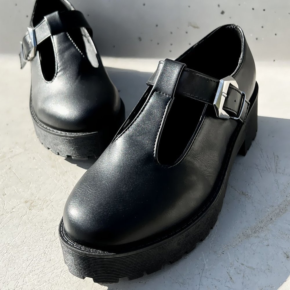 NEW Mary Jane Platform T-Strap Chunky Lug Sole Goth Altercore Loafer Shoes Black - Picture 12 of 14